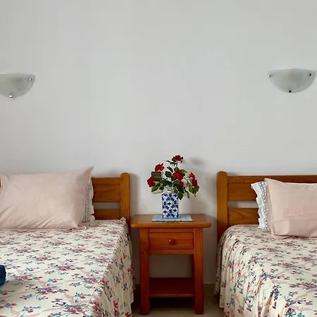 Rosa #1 - Para 2 Pessoas Mesmo Em Frente A Praia Do Inatel Apartament *