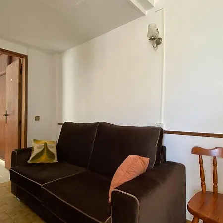 Apartment Rosa #1 - Para 2 Pessoas Mesmo Em Frente A Praia Do Inatel
