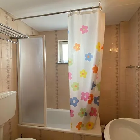 Apartamento Rosa #1 - Para 2 Pessoas Mesmo Em Frente A Praia Do Inatel *